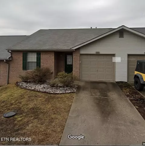 389 Hawthorne Oaks Way, Powell, TN 37849