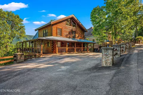 3534 Mountain Tyme Way, Sevierville, TN 37862