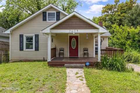3609 SE Alpine Dr, Knoxville, TN 37920
