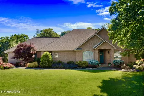 314 Riverdale Dr, Sevierville, TN 37862