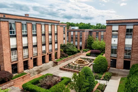 1400 Kenesaw Ave #32F, Knoxville, TN 37919