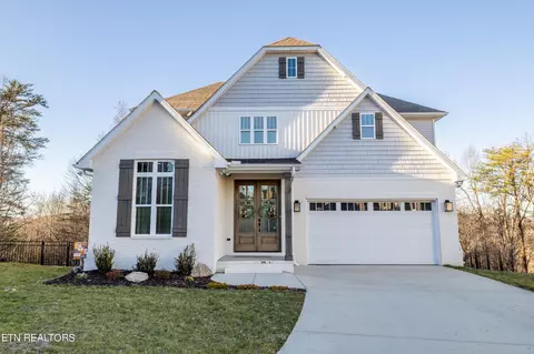 1563 Mountain Hill Ln, Knoxville, TN 37931