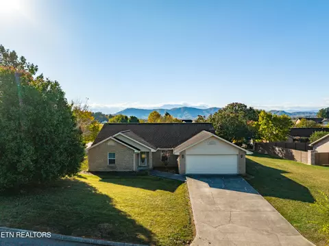 3065 Shaconage Tr, Sevierville, TN 37876