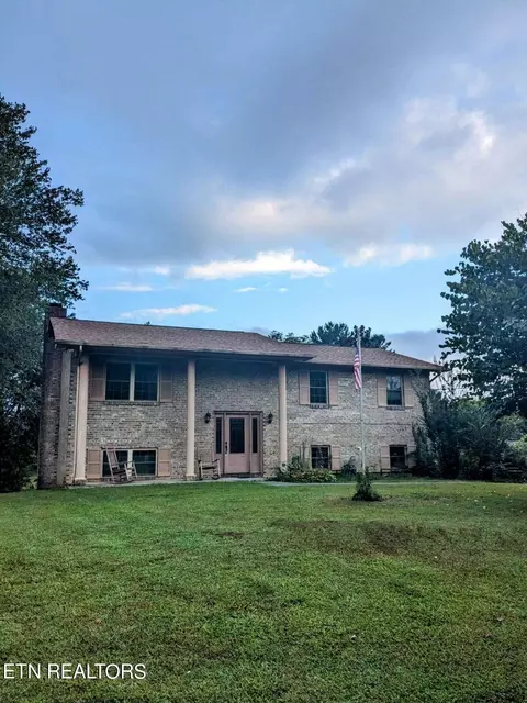 7208 Deville Way, Powell, TN 37849 photo 2
