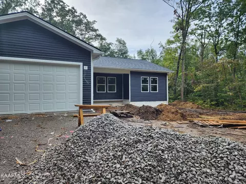 3012 Diego Dr, Crossville, TN 38572