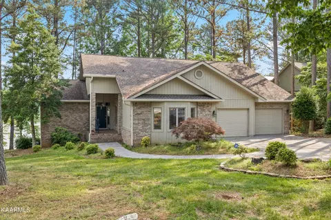445 Tanasi Way, Loudon, TN 37774