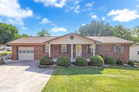 7913 Hallsdale Rd, Knoxville, TN 37938