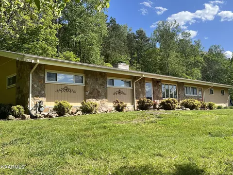 112 S Pine St, Dayton, TN 37321