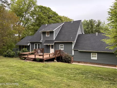 512 Northview Dr, Kodak, TN 37764