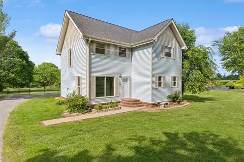 64 Sonoma Dr, Lafayette, TN 37083