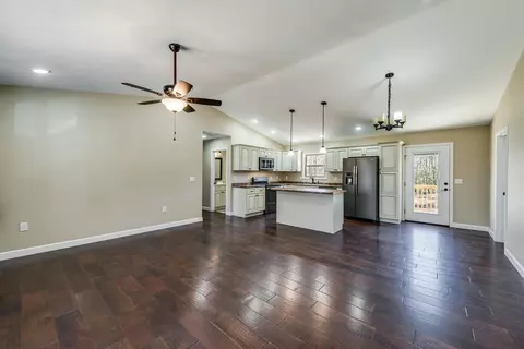 809 River Chase Trail Tr, Clarkrange, TN 38553 photo 6