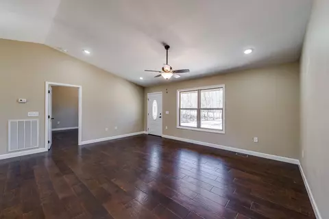 809 River Chase Trail Tr, Clarkrange, TN 38553 photo 2