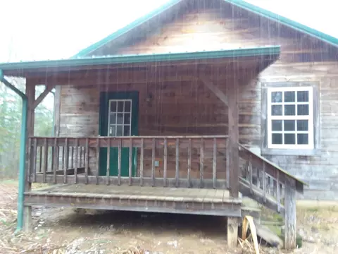 341 Circle Dr, Deer Lodge, TN 37726 photo 3