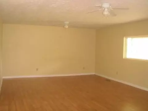 1235 Franklin Loop, Clarkrange, TN 38553 photo 3