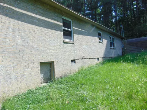 150 Upper Phillips Road Rd, Oneida, TN 37841 photo 3