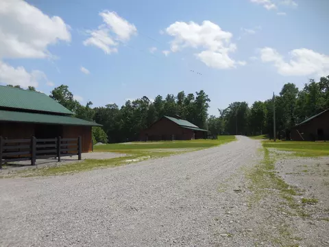 218 Eagle, Jamestown, TN 38556 photo 5
