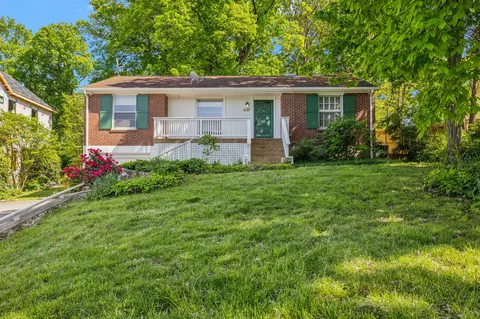 5707 Vine Ridge Dr, Nashville, TN 37205