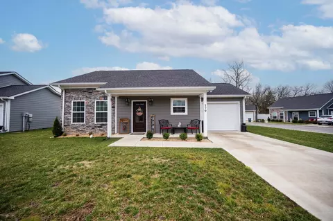 179 Nichols Dr, Woodbury, TN 37190