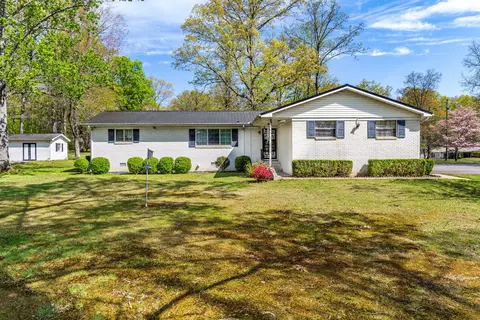 79 Gwathney Church Rd, Fayetteville, TN 37334