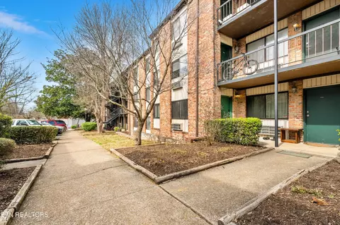 2718 Painter Ave #B108, Knoxville, TN 37919