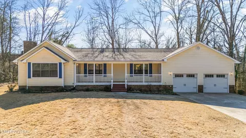 917 Eagle Bend Rd, Clinton, TN 37716 photo 2