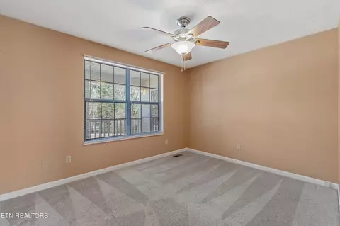 917 Eagle Bend Rd, Clinton, TN 37716 photo 8