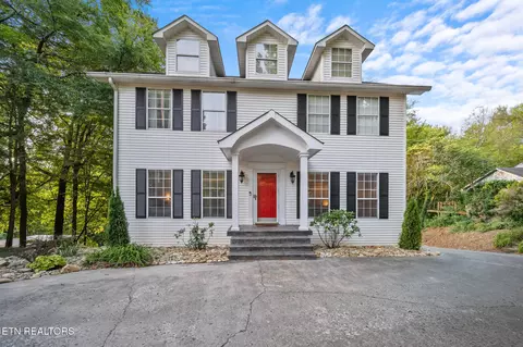 3518 Black Oak Ridge Ln, Knoxville, TN 37918