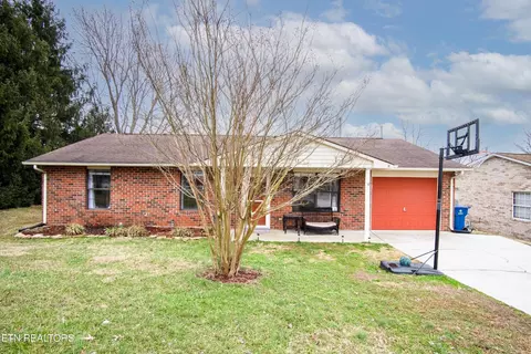 732 Genesis Ln, Knoxville, TN 37938