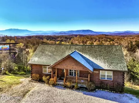 683 Stockton Dr, Sevierville, TN 37876