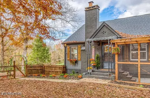 307 Abner Cruze Rd, Knoxville, TN 37920