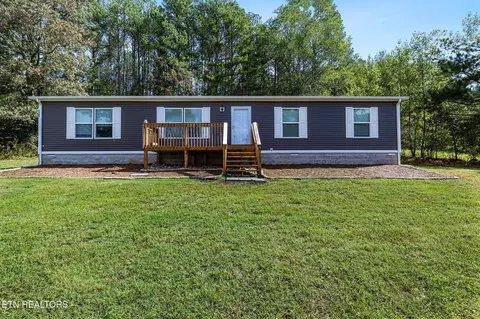 120 Fitzgerald Rd, Rockwood, TN 37854