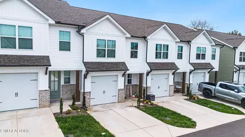 242 Judson Way, Lenoir City, TN 37771