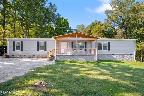 5915 Wade Ln, Knoxville, TN 37912