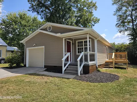 1307 Mcadams Ave, Maryville, TN 37804