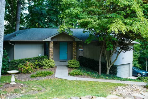 102 Tigitsi Ln, Loudon, TN 37774