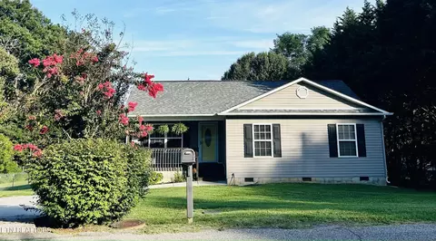 3328 Stamps Ln, Powell, TN 37849