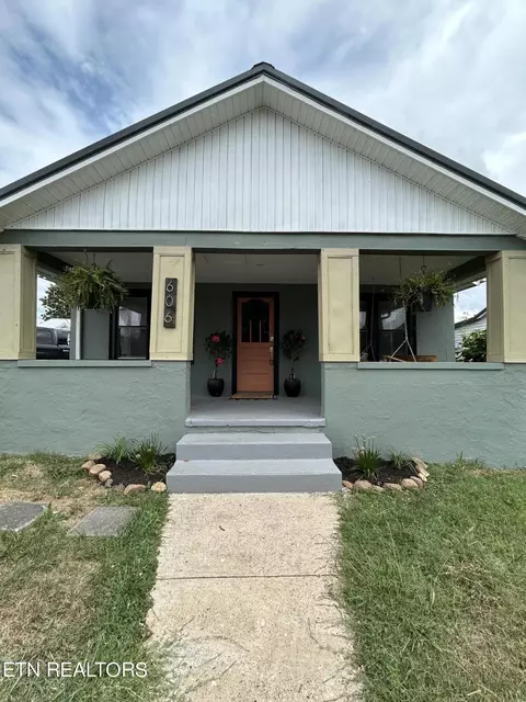 606 E Louise Ave, Morristown, TN 37813