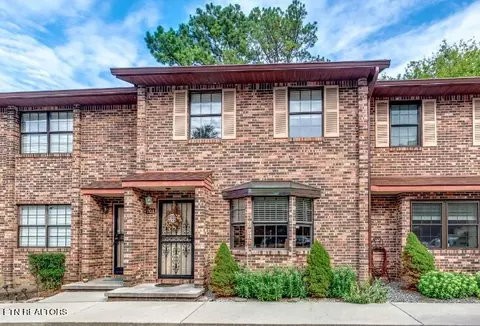 810 Highland Dr #903, Knoxville, TN 37912