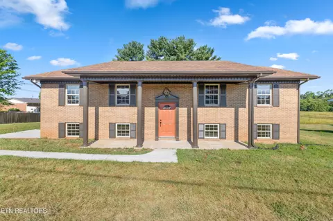 274 Saint Johns Rd, Morristown, TN 37814