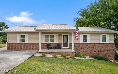 240 Over Hill Dr, Sweetwater, TN 37874
