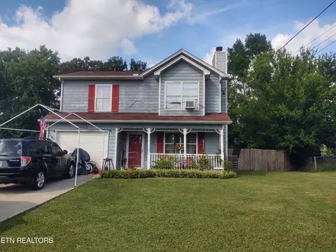 7218 Ashford Glen Dr, Knoxville, TN 37918