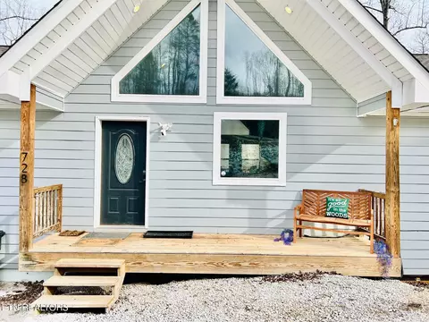 728 Waterfront Tr, La Follette, TN 37766