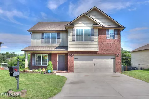 5637 Autumn Creek Dr, Knoxville, TN 37924