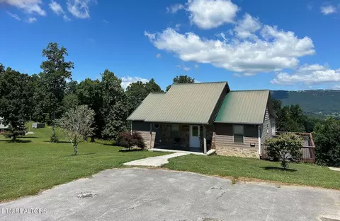 171 Noah Ln, La Follette, TN 37766