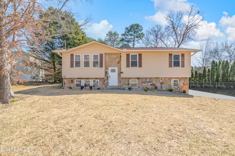 1506 NW Tonti Ln, Knoxville, TN 37909