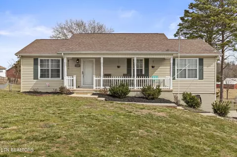 8233 Wiebelo Dr, Knoxville, TN 37931