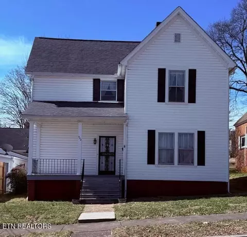 302 N B St, Lenoir City, TN 37771