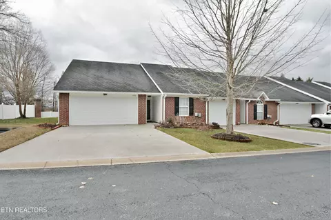 11100 Joiner Way, Knoxville, TN 37934