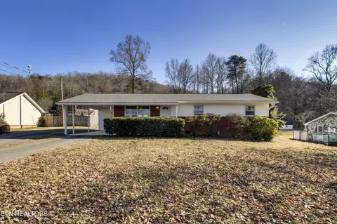 7912 Wiebelo Dr, Knoxville, TN 37931