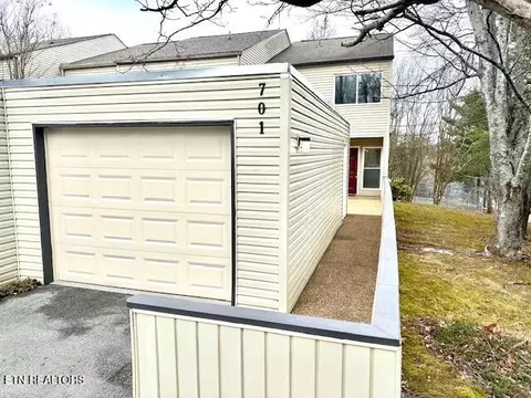 701 Idlewood Ln, Knoxville, TN 37923
